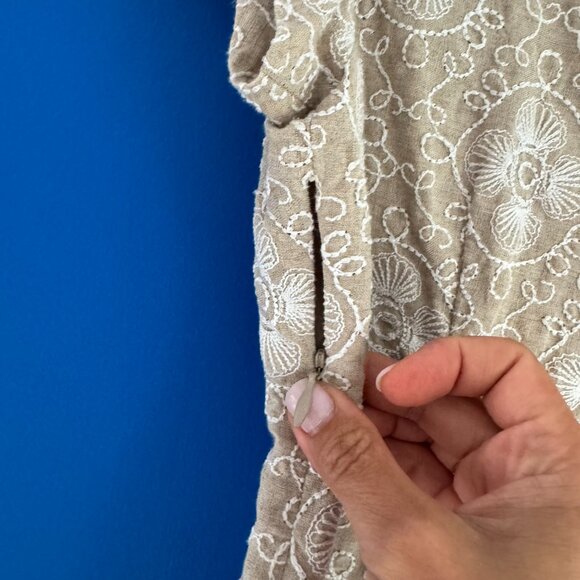 VINEYARD VINES Women's Tunic V-neck Linen Embossed Tan Mini Dress - Size 4 - Picture 5 of 6